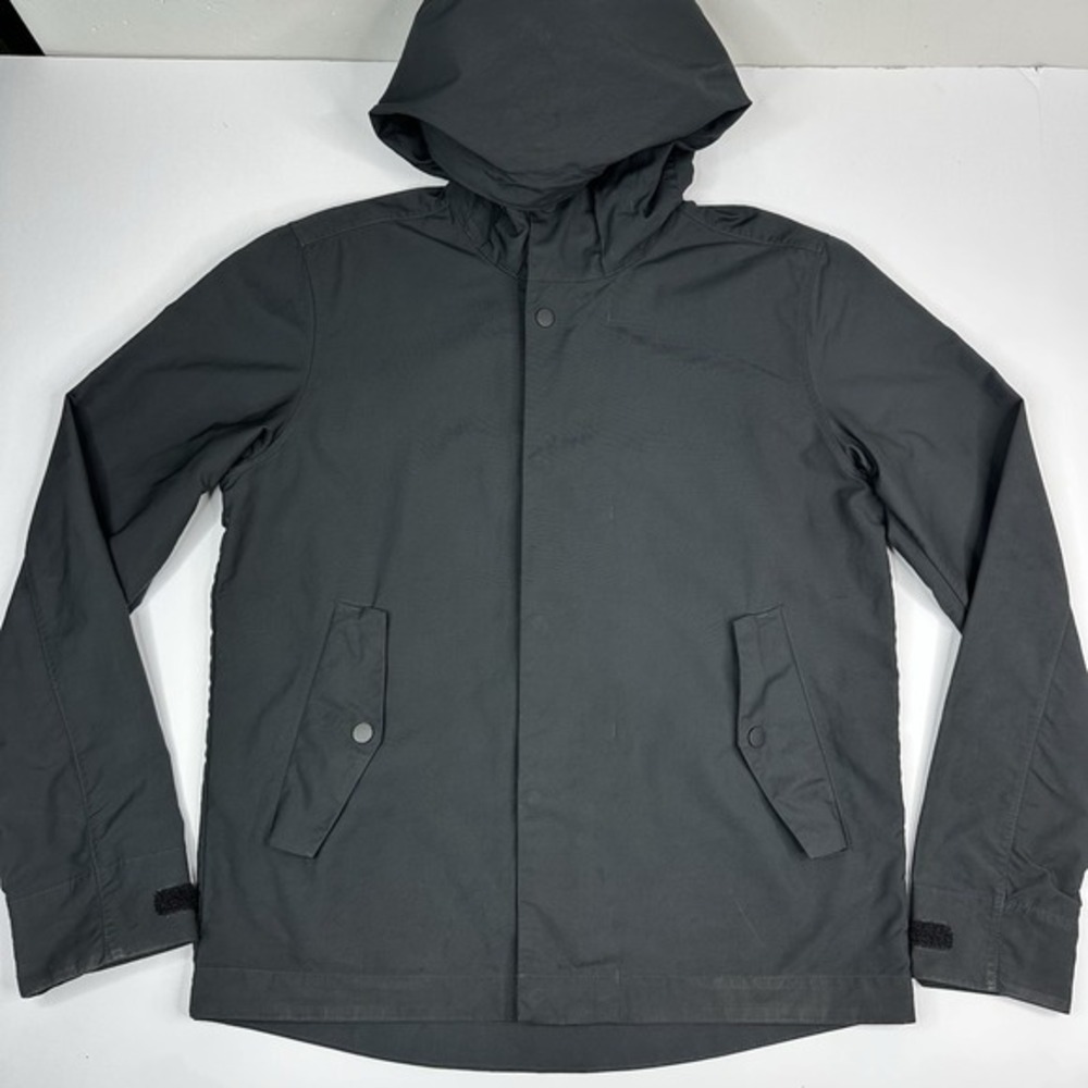 Everlane Mens ReNew All-Weather Rain Coat Black Hooded XS Jacket
